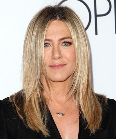 A picture of beautiful Jennifer Aniston.